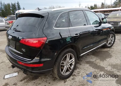 2015 Audi Q5 2.0T Premium z USA, uszkodzony, nr VIN WA1LFAFP8FA033511